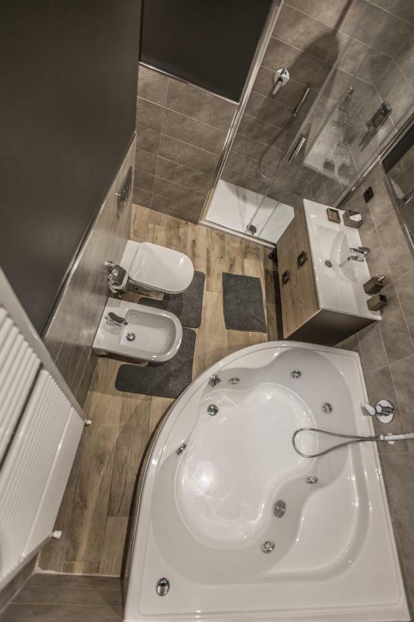 Suite 11 Near Duomo Μιλάνο Εξωτερικό φωτογραφία